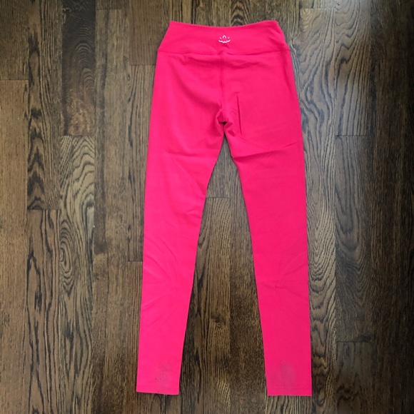 Beyond Yoga Essential Long Legging - Raspberry - Picture 2 of 2